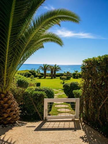 Petit paradis en bord de mer avec terrasse privée