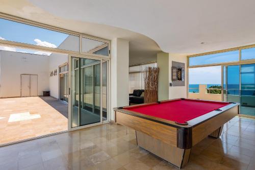 Luxury Beachfront Condo | Community Pool, Ocean Views, Walk to Beach