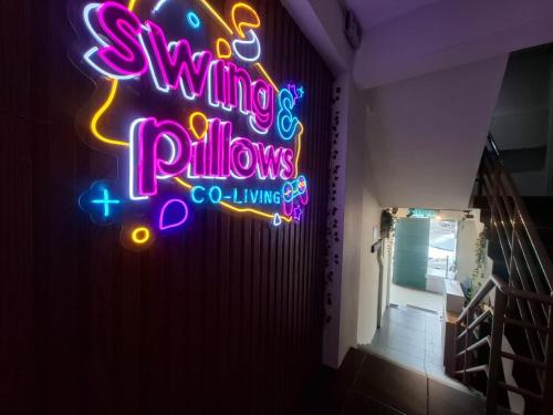 Swing & Pillows @ Damansara Perdana in One Utama / Damansara