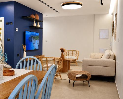 편의 시설/서비스, Turquoise chalet - Luxury 3BR Apartment with Private Pool in 비냐미나