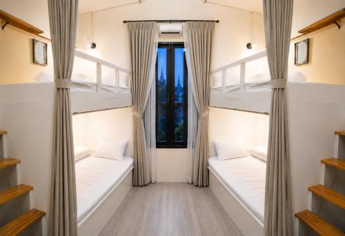 Shared room, mixed dormitory, 8 guests
