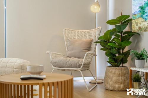 KozyGuru | Zetland | Effortless Inner-City Living - image 13