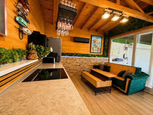 Guest House Galabnik, Bulgaria in Dupnitsa