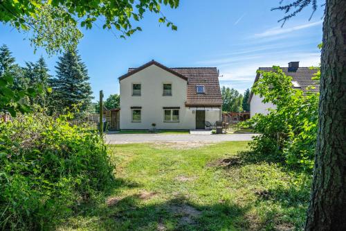 Viesnīcas āriene, Ferienwohnung für 2 Personen 60 M² (Ferienwohnung fur 2 Personen 60 M²) in Zarnitz