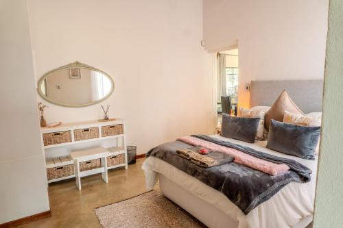 Hephzibah Inn Signature Farm Cottage in Hermon