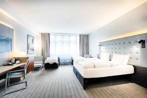 Premier Inn Köln City Mediapark