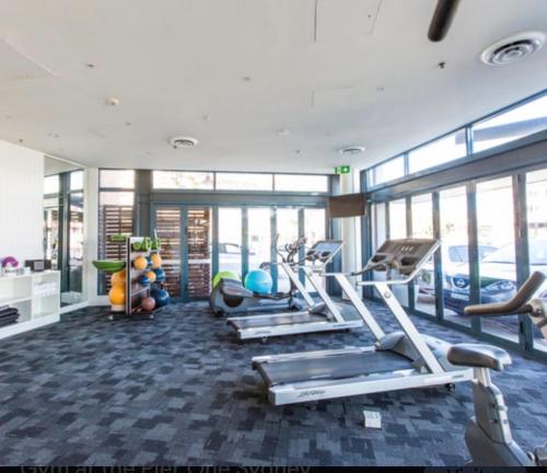 Barangaroo chic living waterviews - image 7