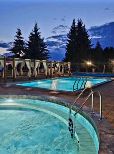 Harmony, Residence Hill A85