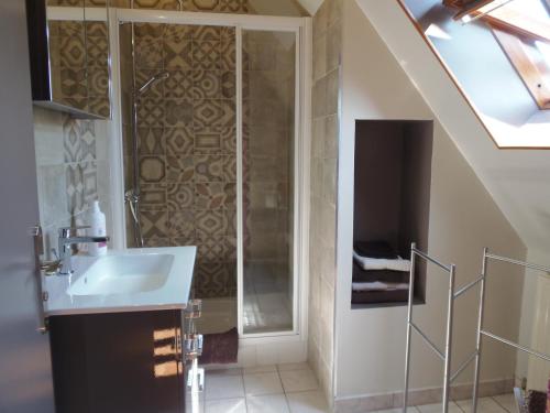 Bathroom, Chambre Du Panorama in Barneville-sur-Seine