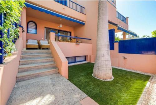 Surf House Meloneras