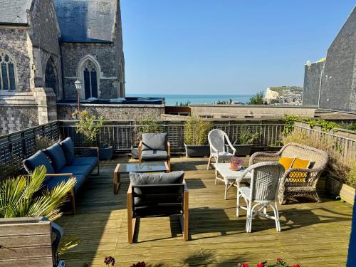 La Maison Bleue, terrasses et vue panoramique mer gîte à louer Le Tréport