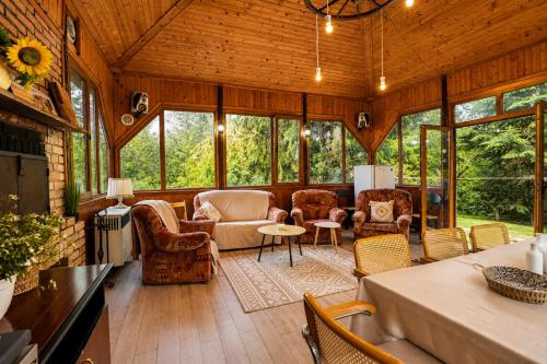 Iekārtas, Casa Rodica Vila Breaza in Podu Lung