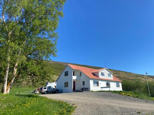 Öndólfsstaðir Farm B&B - Accommodation - Laugar