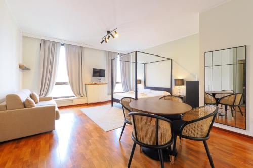 Duomo Luxury Apartment VII