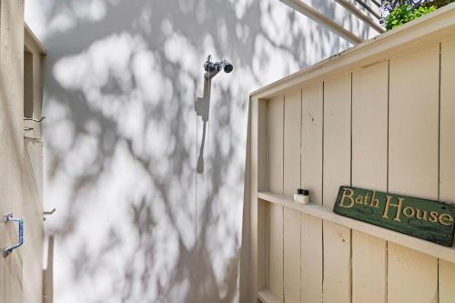 Hammock Cottage - image 2