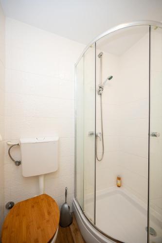 Apartments with parking space Novalja Pag - 25685 - image 5