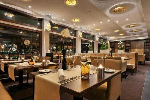 Motel One Frankfurt-Riverside, Frankfurt (foto 6)