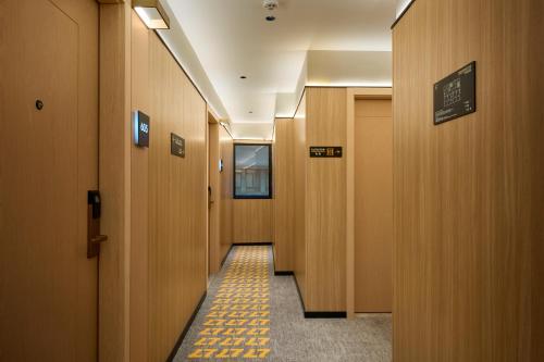 7 Days Premium Hotel Hang Lekiu - image 3