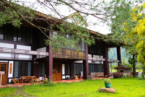 餐廳, 奕青民宿-梅酒 梅精 法國麵包 (Yi-Ching Plum Winery Guesthouse) in 水里鄉
