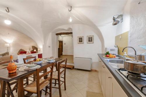 köök, La Casetta Del Borgo - Happy Rentals in Usseaux