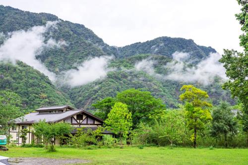 景觀, 奕青民宿-梅酒 梅精 法國麵包 (Yi-Ching Plum Winery Guesthouse) in 水里鄉