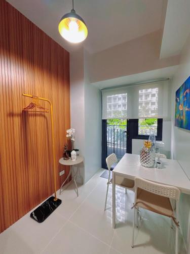 One bedroom condo 5 minutes walking distance at Mall of Asia, Manila (Foto 11)