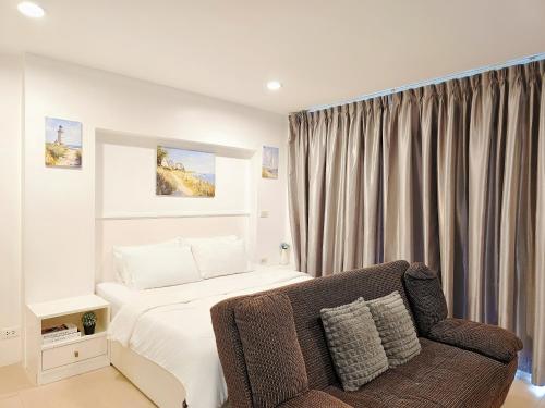 Condo The Beach Bangsaen 327/38 - Chonburi