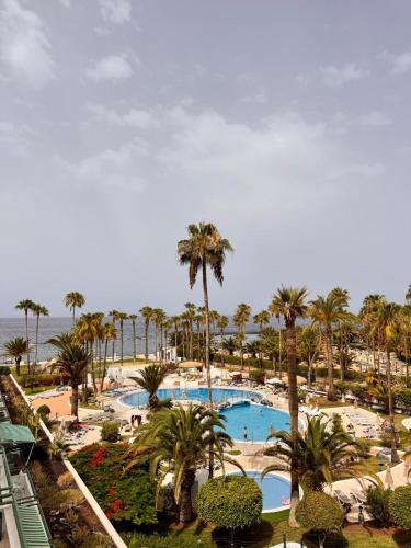 Palm Breeze Retreat - La Caleta