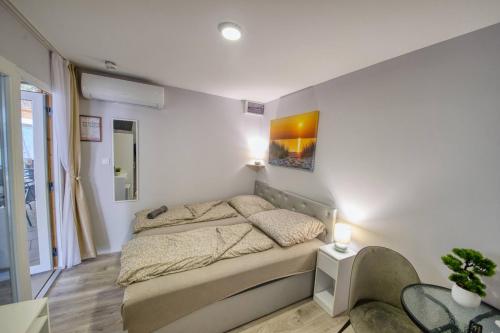 2 twin beds