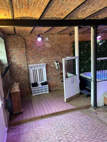 Spa, Le Gite des Ecuries SPA, Domaine de Foreste in Trefcon