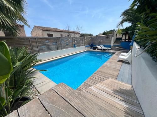 Appartement Rez-de-jardin dans une maison avec piscine - Location saisonnière - Villeneuve-Loubet