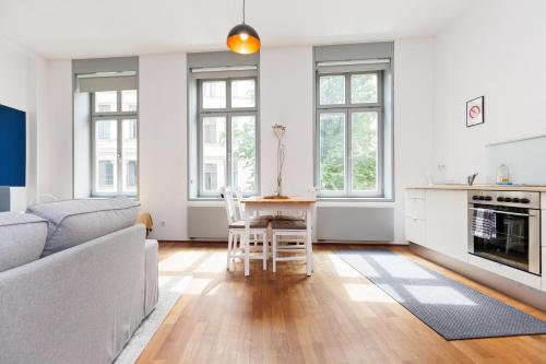 FullHouse - Leipzig - M14 Apartments - Balcony - SmartTV, Leipzig (foto 7)