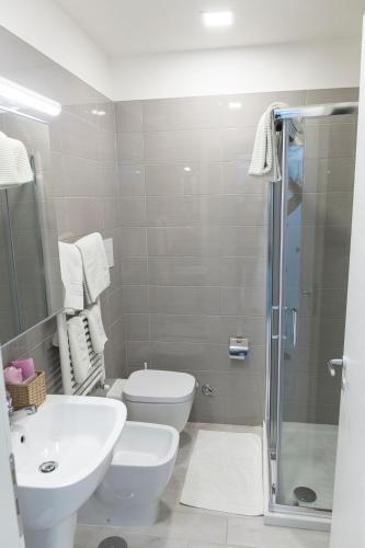 Metronia Guest House - image 13