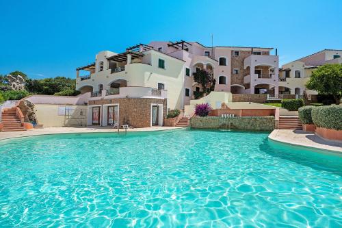 Casa Milly con piscina condivisa