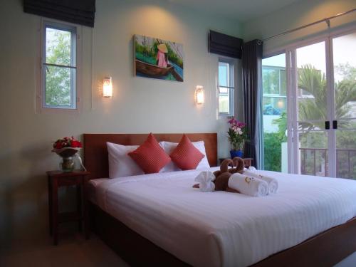 room detail thumbnail 0