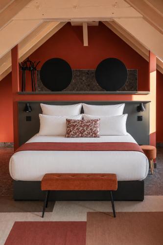 1 queen bed