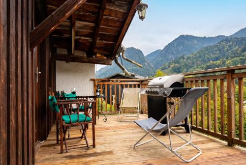 Balkons/terase, Top Floor Chalet Apartment in Saint-Jean-d'Aulps, Balcony in Le Biot