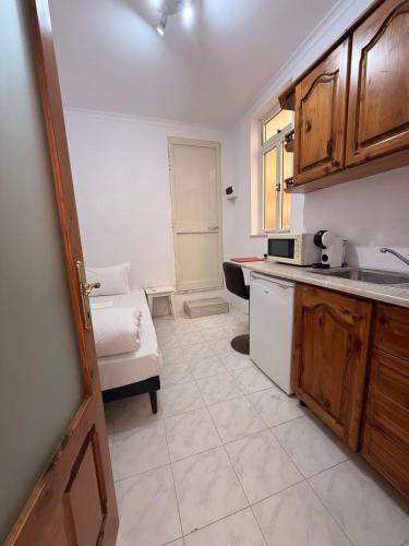 Private rooms with bathroom in Valletta in Valletta