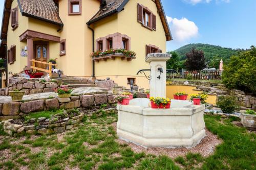 Chambre d'hôte La Châtelaine - Accommodation - Walbach
