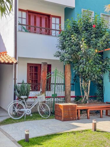 Exterior view of Vila Hibisco Pousada e Apart