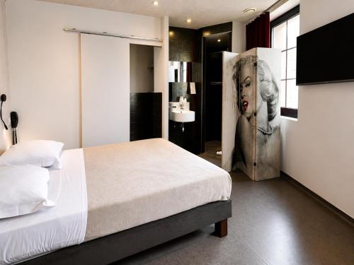 7Art Hotel