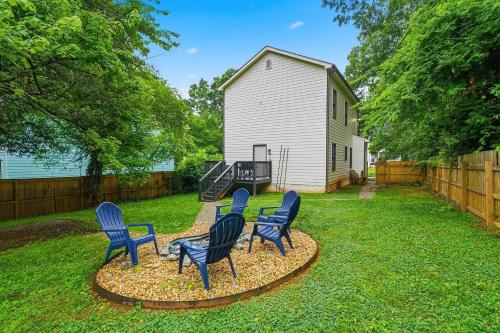 Facilities, Modern 5BR House w Games & BBQ Near Mercedes-Benz Stadium & Georgia Aquarium in Browns Mill Park