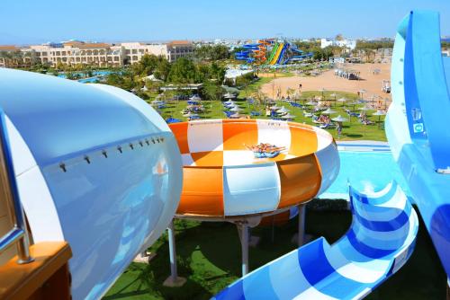 פארק מים, Jaz Aquamarine Resort - All Inclusive in הורגאדה