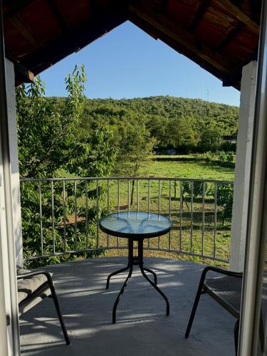 Milovan in Rvaši