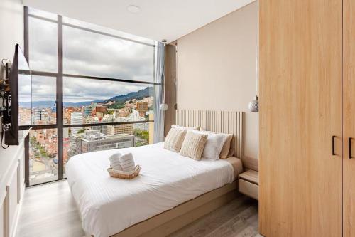 Luxury CityView 2BR Apartment in Bogota
