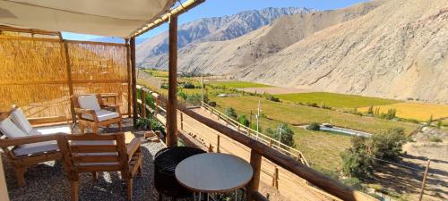 Cabañas "Terrazas de Orión" con Vista Panorámica en Pisco Elqui (Cabanas "Terrazas de Orion" con Vista Panoramica en Pisco Elqui) in Pisko Elkvi