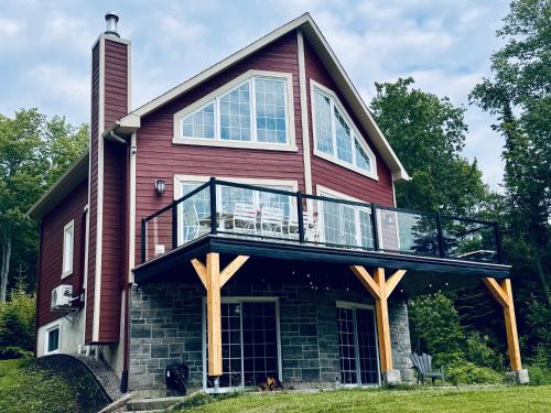 Night Sky Cottage in Saint-Joachim (QC)