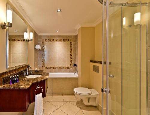 AVANI Windhoek Hotel & Casino