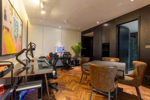 HEONIC Art Residence & Suites丨 Signature Family Suites - Free Laundry Luggage Storage -24H Front Des in Small Wild Goose Pagoda