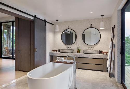 Book the King Suite with Vineyard View King Suite with Vineyard View